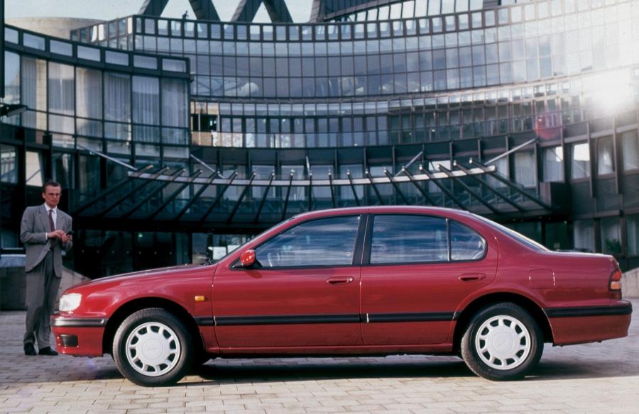 Nissan Maxima QX (A32) 1994 года  (фото 4 из 9)
